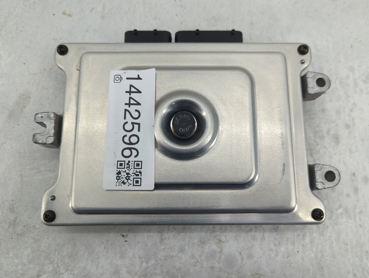 2020 Honda Crv PCM Engine Control Computer ECU ECM PCU OEM P/N:37820-5PA-974 Fits OEM Used Auto Parts - Oemusedautoparts1.co