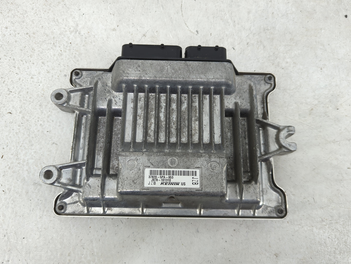 2020 Honda Crv PCM Engine Control Computer ECU ECM PCU OEM P/N:37820-5PA-953 Fits OEM Used Auto Parts - Oemusedautoparts1.co