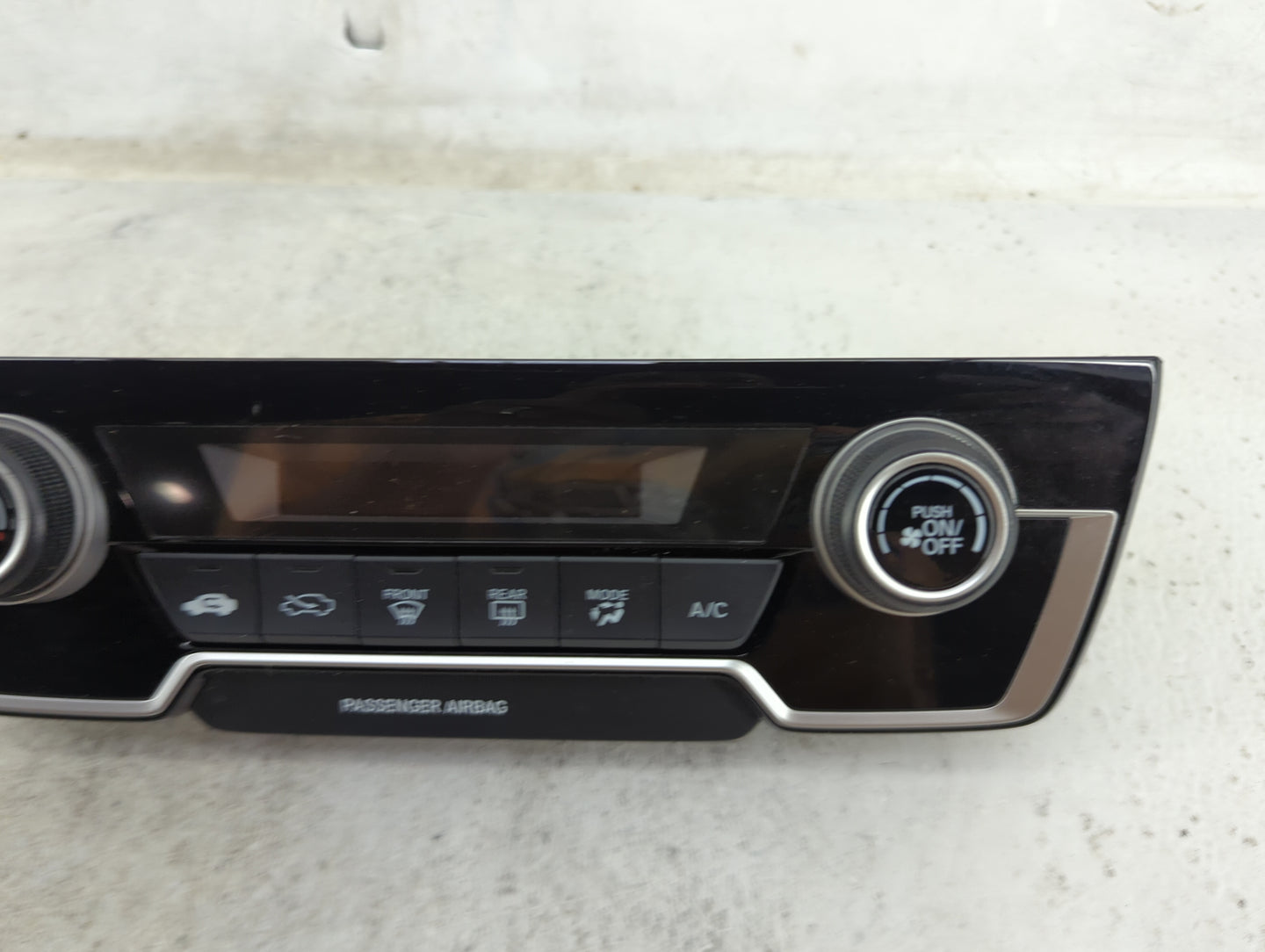 2020 Honda Crv Climate Control Module Temperature AC/Heater Replacement P/N:79620TLAA110M1 Fits Fits 2021 2022 OEM Used Auto