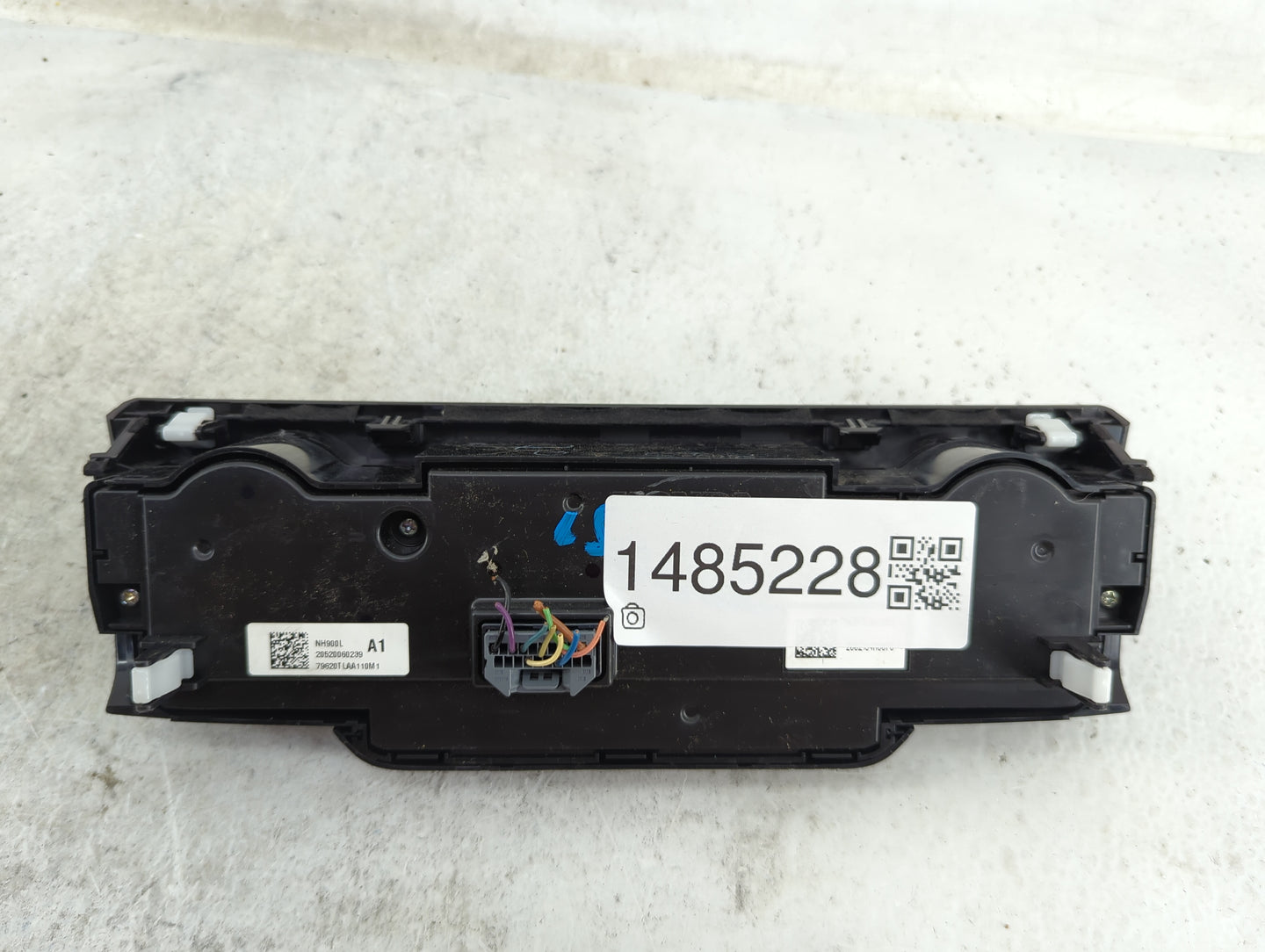 2020 Honda Crv Climate Control Module Temperature AC/Heater Replacement P/N:79620TLAA110M1 Fits Fits 2021 2022 OEM Used Auto