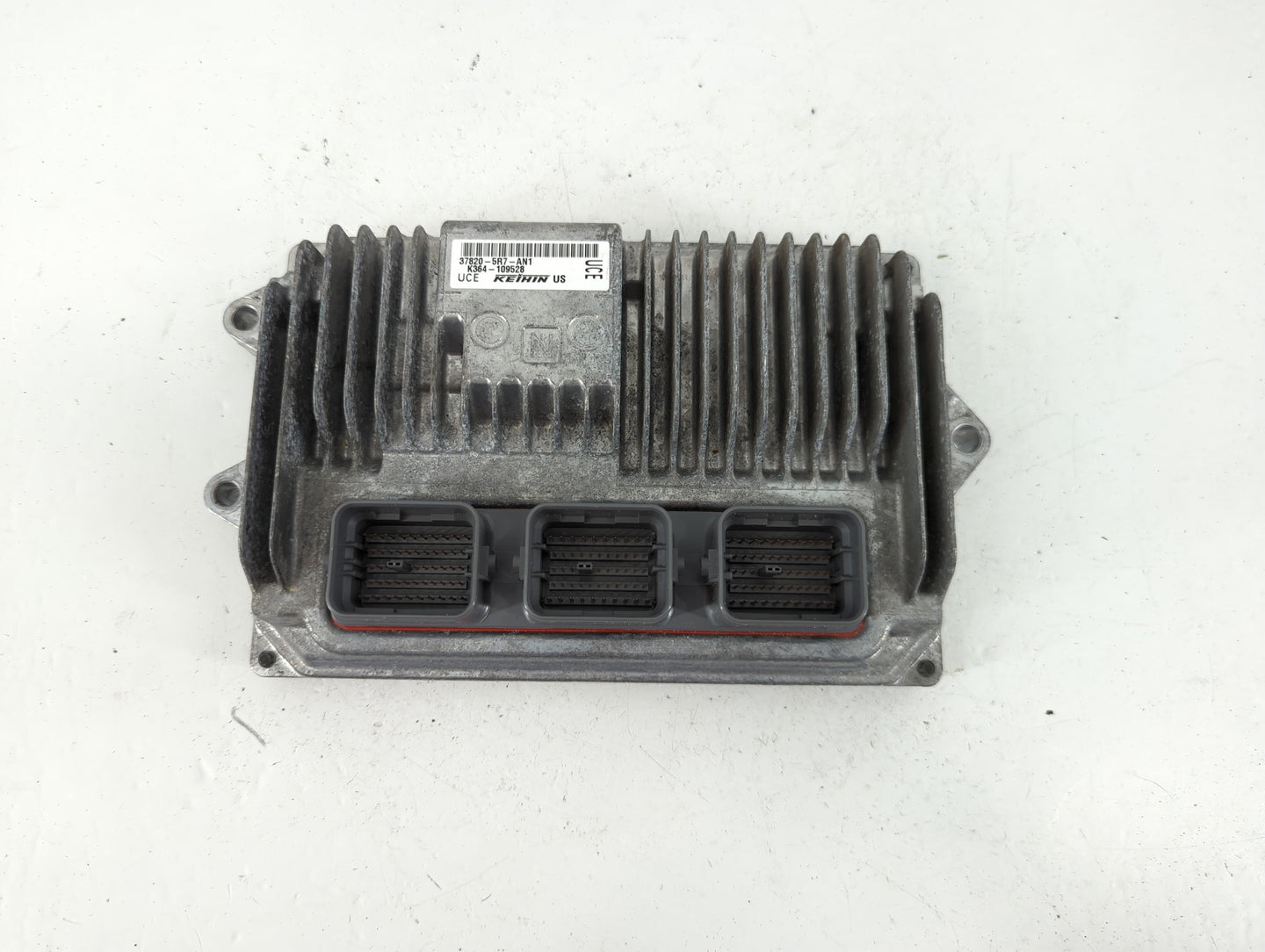 2020 Honda Fit PCM Engine Control Computer ECU ECM PCU OEM P/N:37820-5R7-AN1 Fits OEM Used Auto Parts - Oemusedautoparts1.co