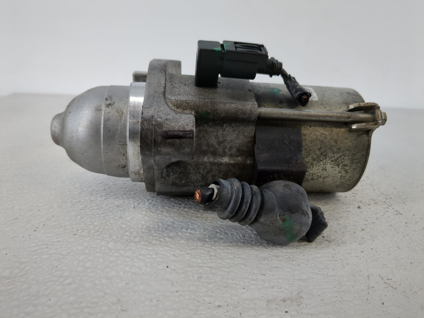 2015-2020 Honda Fit Car Starter Motor Solenoid OEM P/N:SM-74015 Fits Fits 2015 2016 2017 2018 2019 2020 OEM Used Auto Parts 