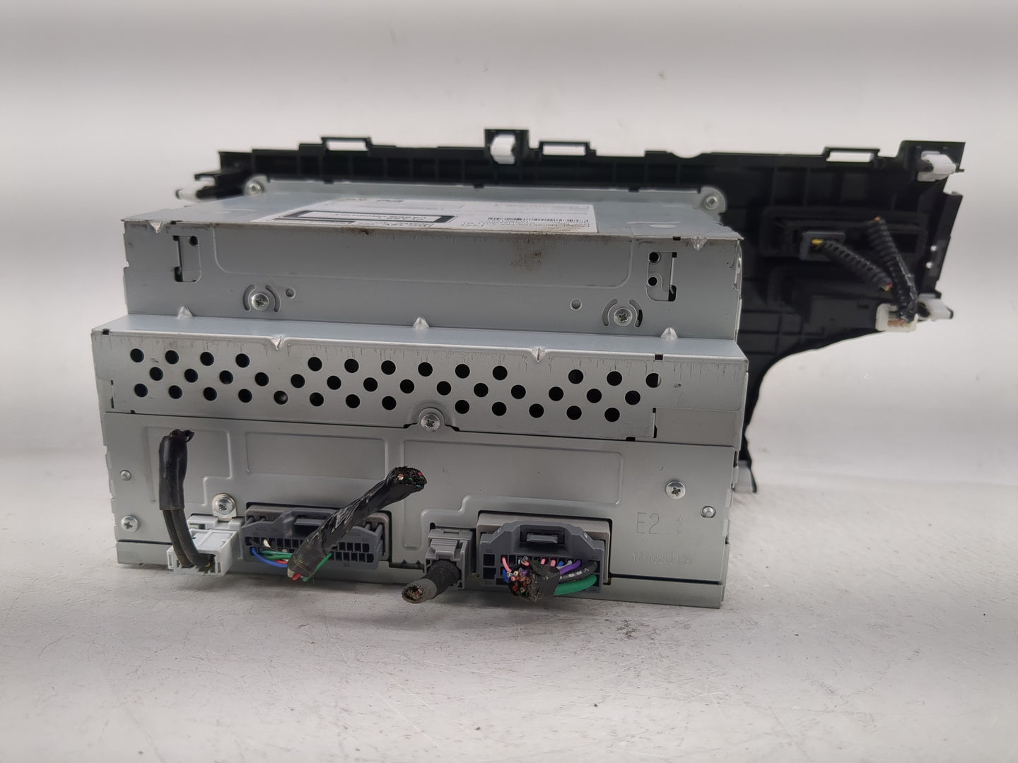 2020 Honda Fit Radio AM FM Cd Player Receiver Replacement P/N:39100-T5A-A011-M1 Fits OEM Used Auto Parts - Oemusedautoparts1