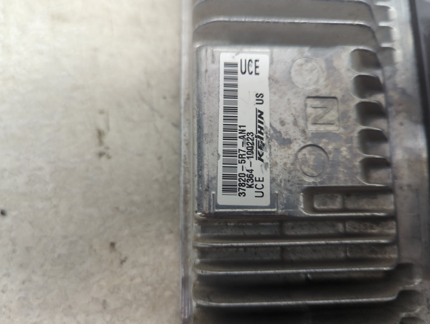 2020 Honda Fit PCM Engine Control Computer ECU ECM PCU OEM P/N:37820-5R7-AN1 K364-100223 Fits OEM Used Auto Parts - Oemuseda