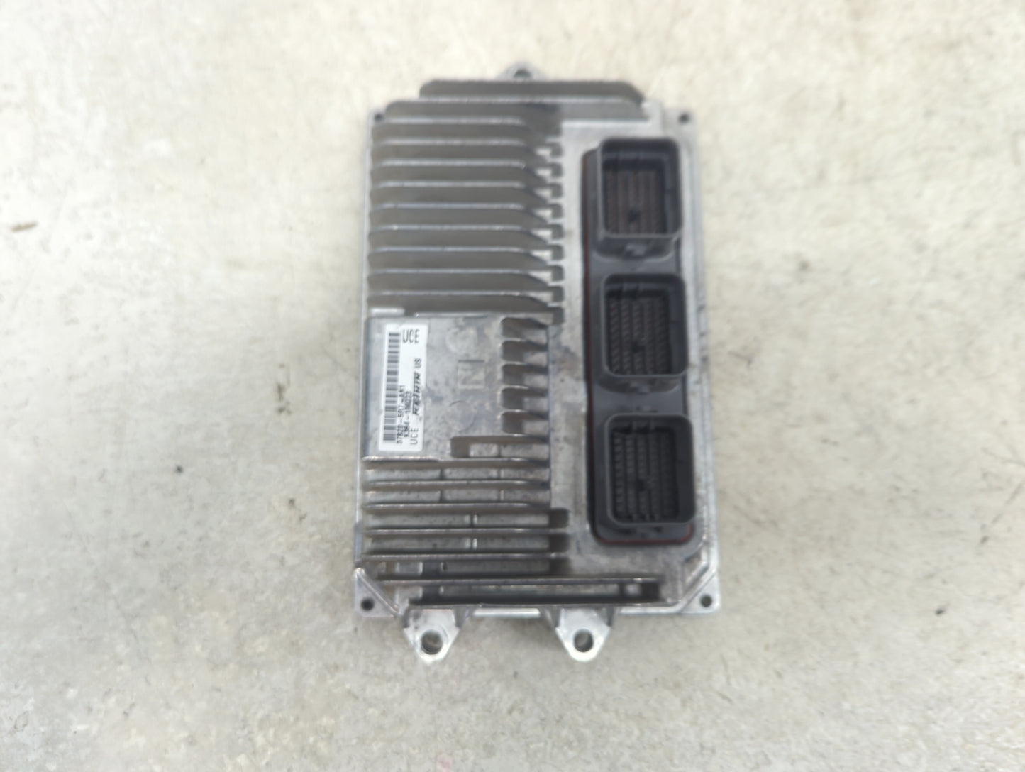 2020 Honda Fit PCM Engine Control Computer ECU ECM PCU OEM P/N:37820-5R7-AN1 K364-100223 Fits OEM Used Auto Parts - Oemuseda