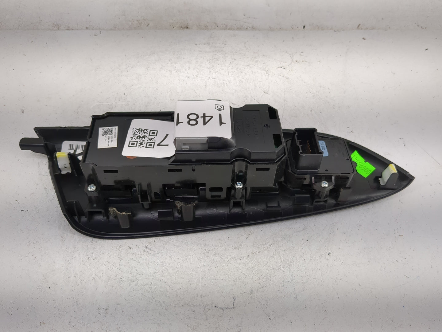 2015-2020 Honda Fit Master Power Window Switch Replacement Driver Side Left P/N:35750T5RA112M1 Fits OEM Used Auto Parts - Oe