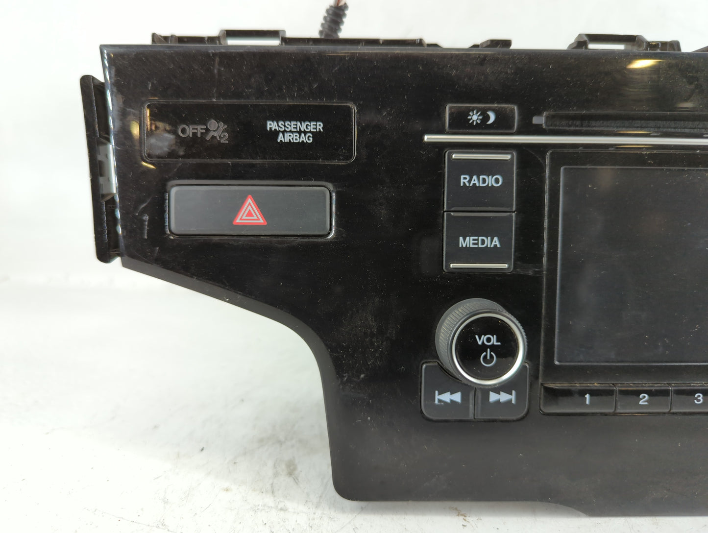 2020 Honda Fit Am Fm Cd Player Radio Receiver - Oemusedautoparts1.com