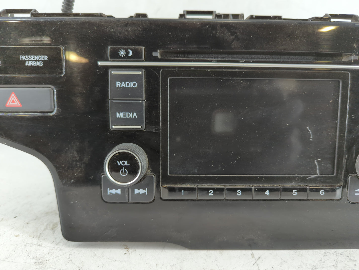 2020 Honda Fit Am Fm Cd Player Radio Receiver - Oemusedautoparts1.com