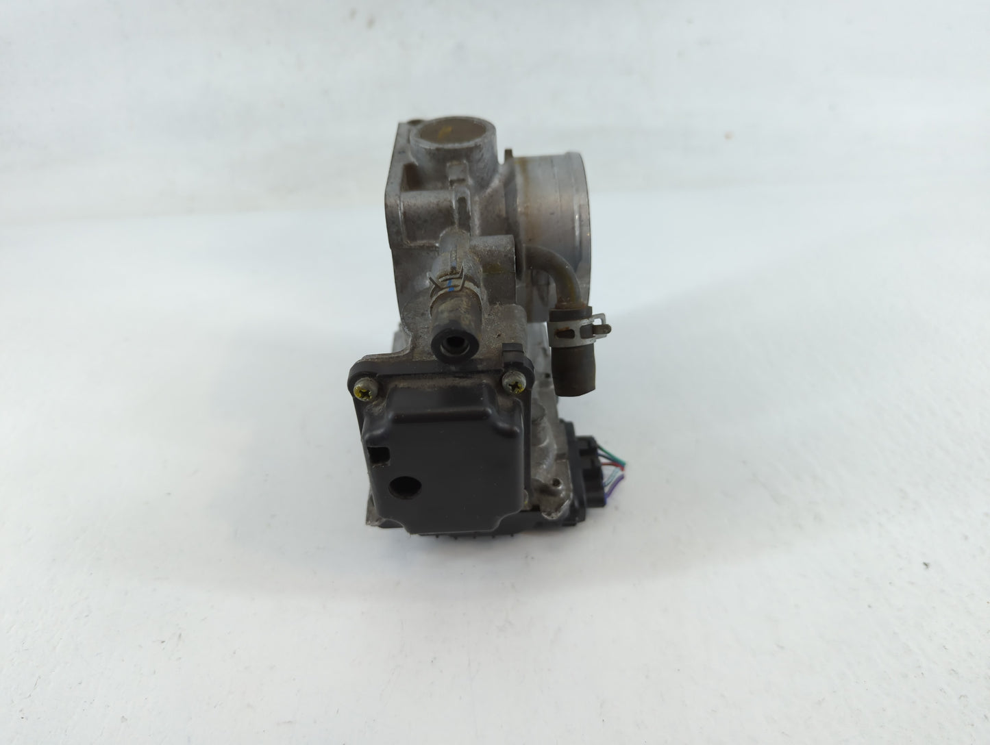 2015-2020 Honda Fit Throttle Body P/N:M100706 161824, GMC1C Fits Fits 2015 2016 2017 2018 2019 2020 OEM Used Auto Parts - Oe