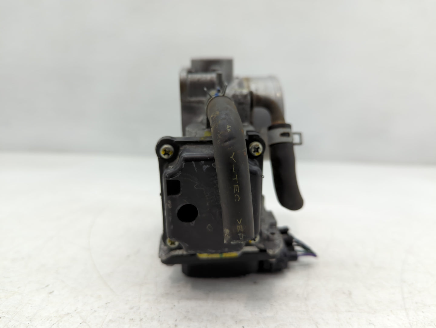 2015-2020 Honda Fit Throttle Body P/N:188725 Fits Fits 2015 2016 2017 2018 2019 2020 OEM Used Auto Parts - Oemusedautoparts1