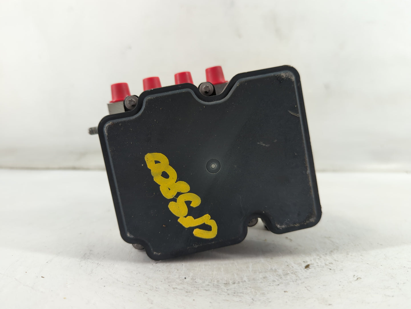 2017-2020 Honda Fit ABS Pump Control Module Replacement P/N:57110-T5R-A631-M1 Fits Fits 2017 2018 2019 2020 OEM Used Auto Pa