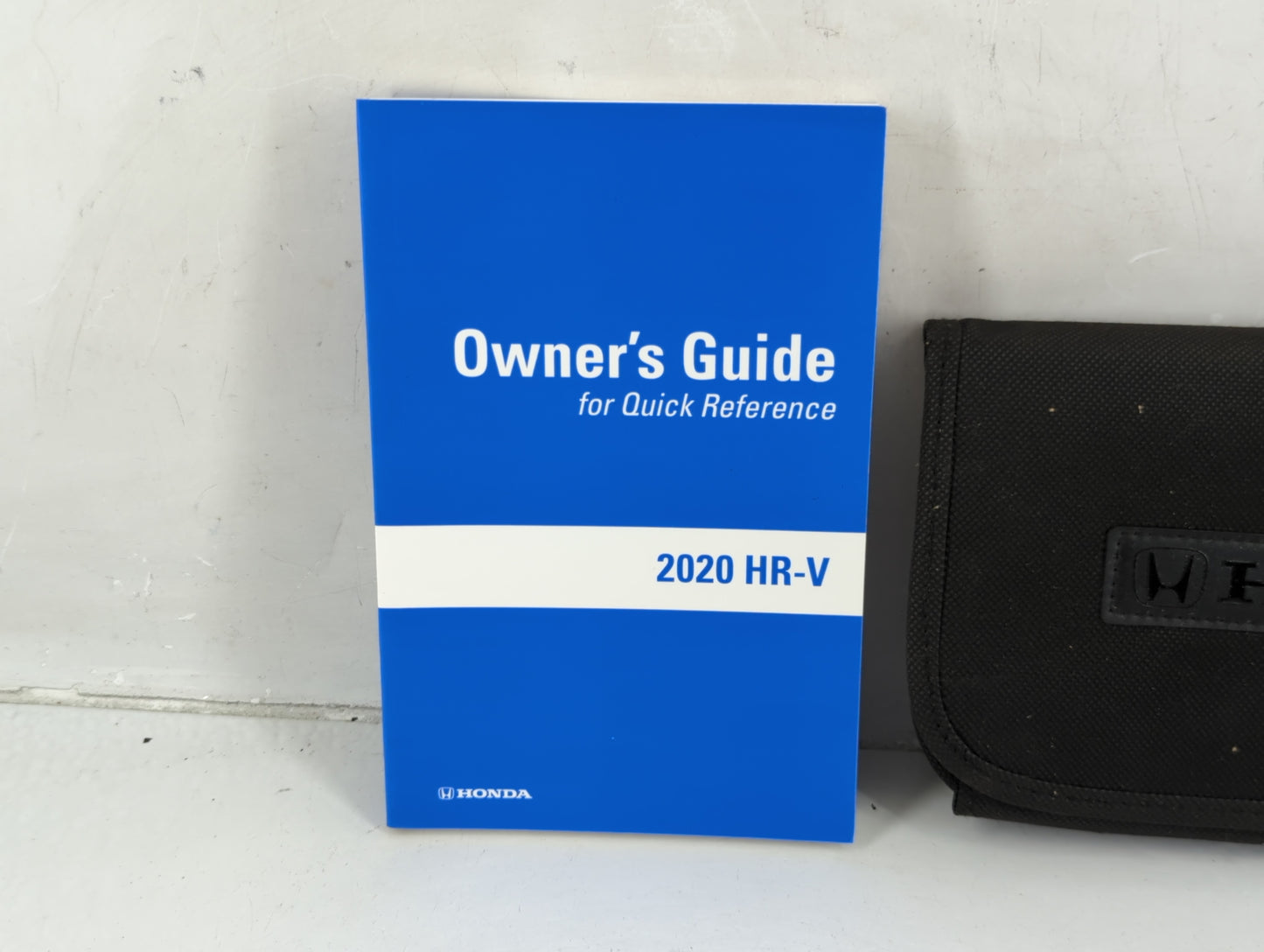 2020 Honda Hr-V Owners Manual Book Guide P/N:00X310T7A-G401 OEM Used Auto Parts - Oemusedautoparts1.com