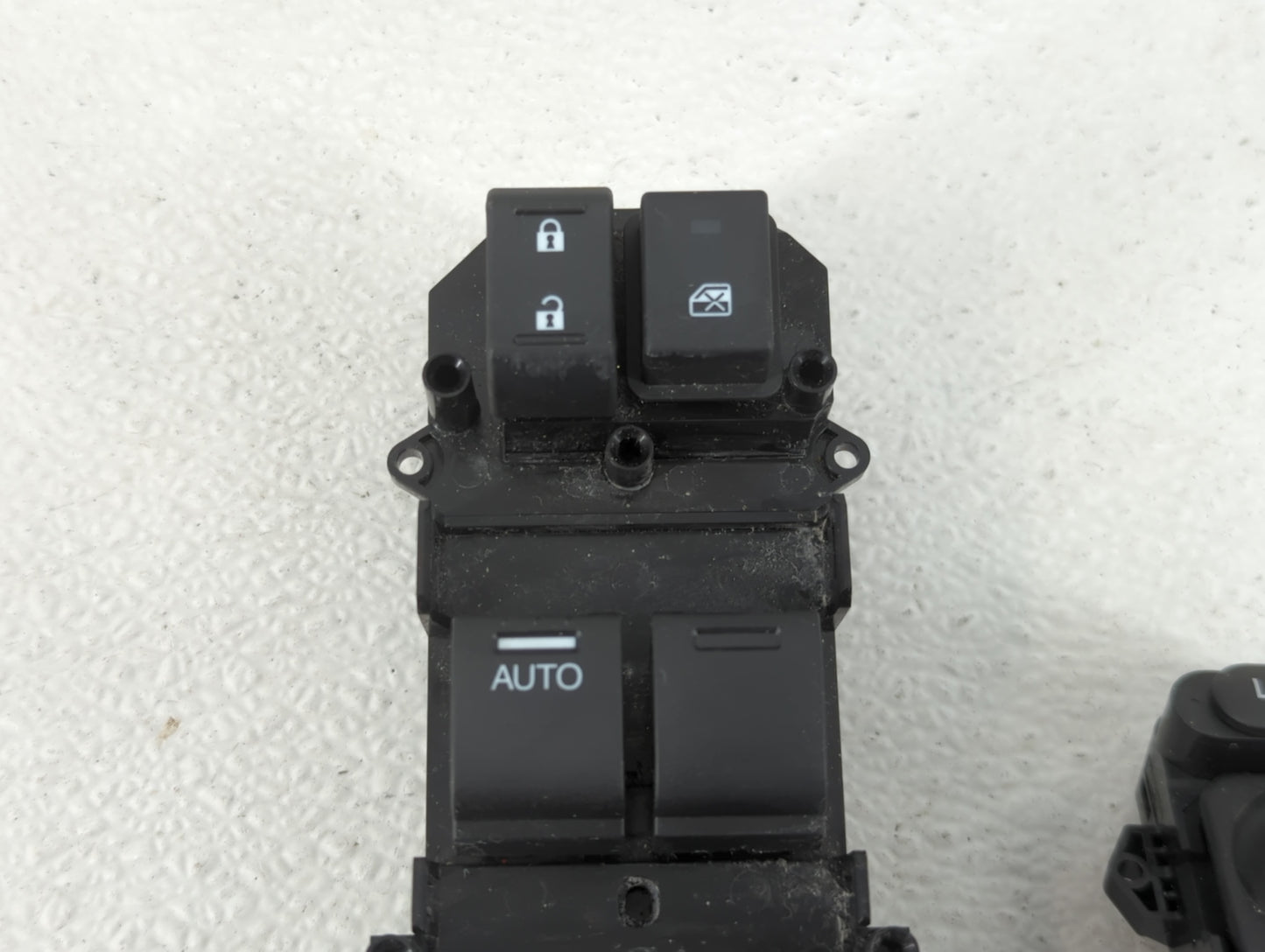 2016-2022 Honda Hr-V Master Power Window Switch Replacement Driver Side Left P/N:35750T7SA011M1 Fits OEM Used Auto Parts - O