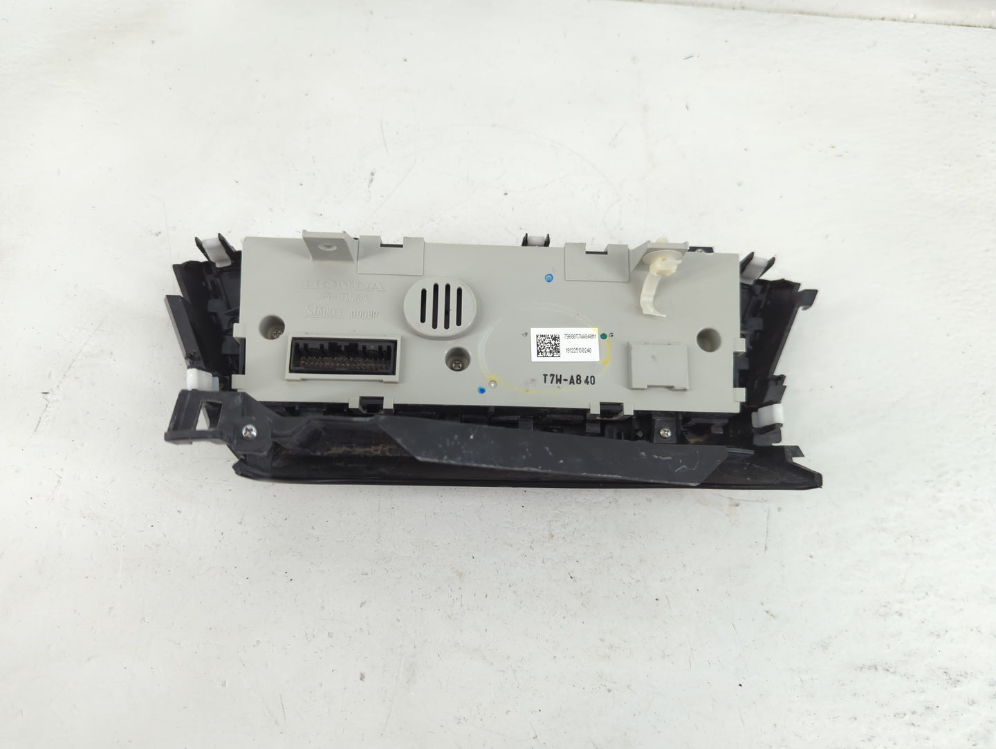 2016-2022 Honda Hr-V Climate Control Module Temperature AC/Heater Replacement P/N:79600T7WA840M1 Fits OEM Used Auto Parts - 