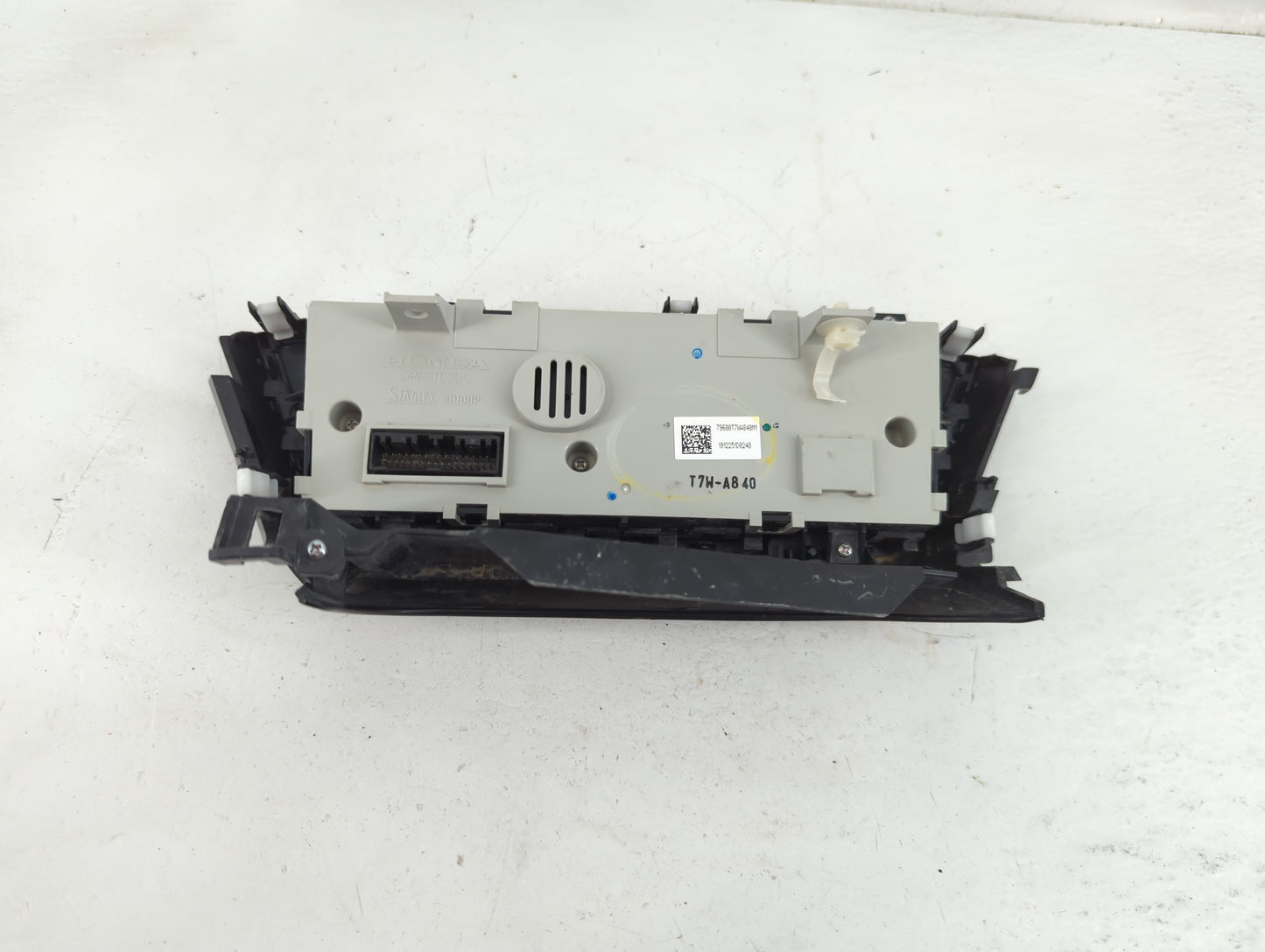 2016-2022 Honda Hr-V Climate Control Module Temperature AC/Heater Replacement P/N:79600T7WA840M1 Fits OEM Used Auto Parts - 