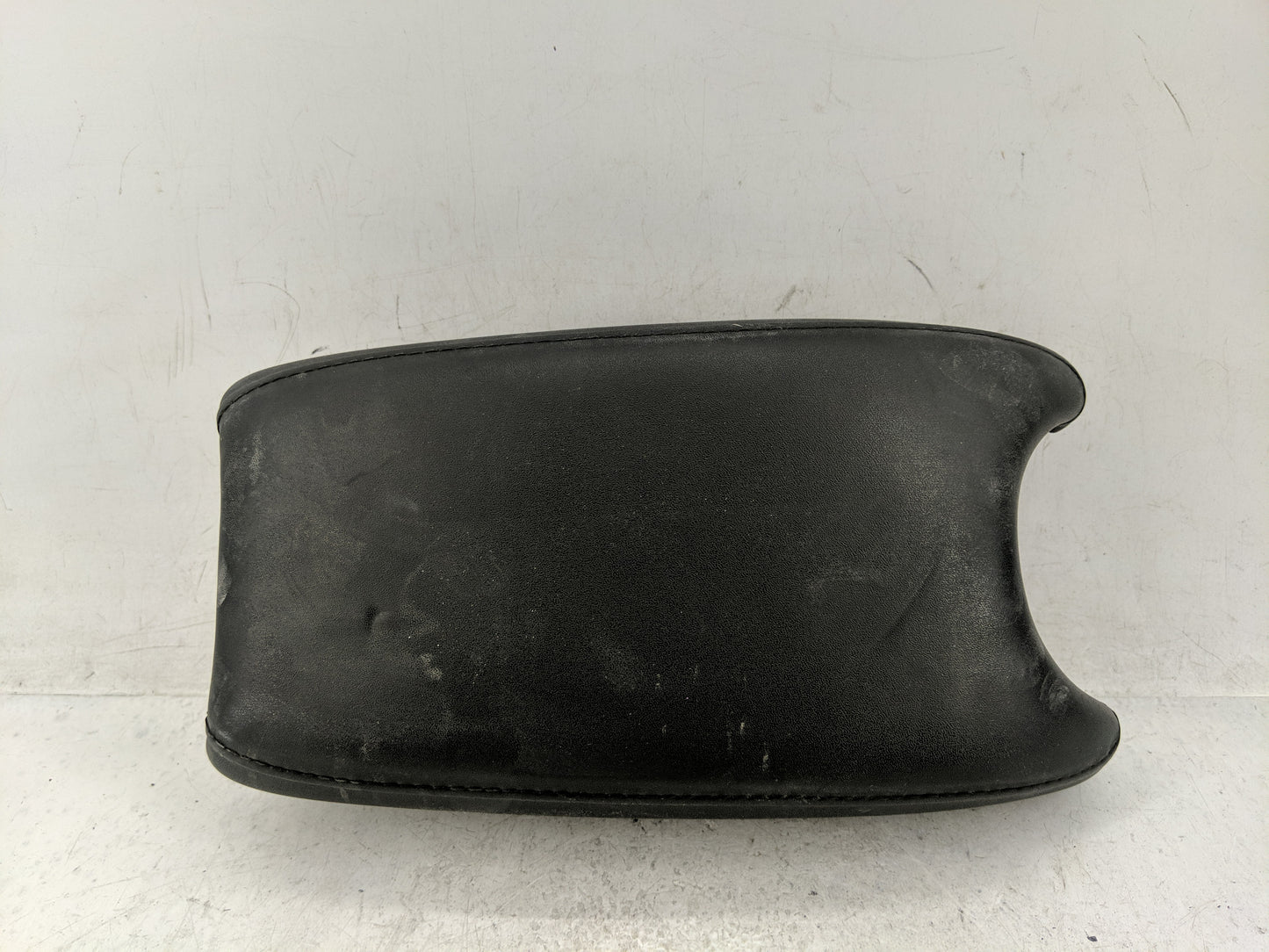 2020 Honda Hr-V Center Console Armrest Cover Lid Fits OEM Used Auto Parts - Oemusedautoparts1.com