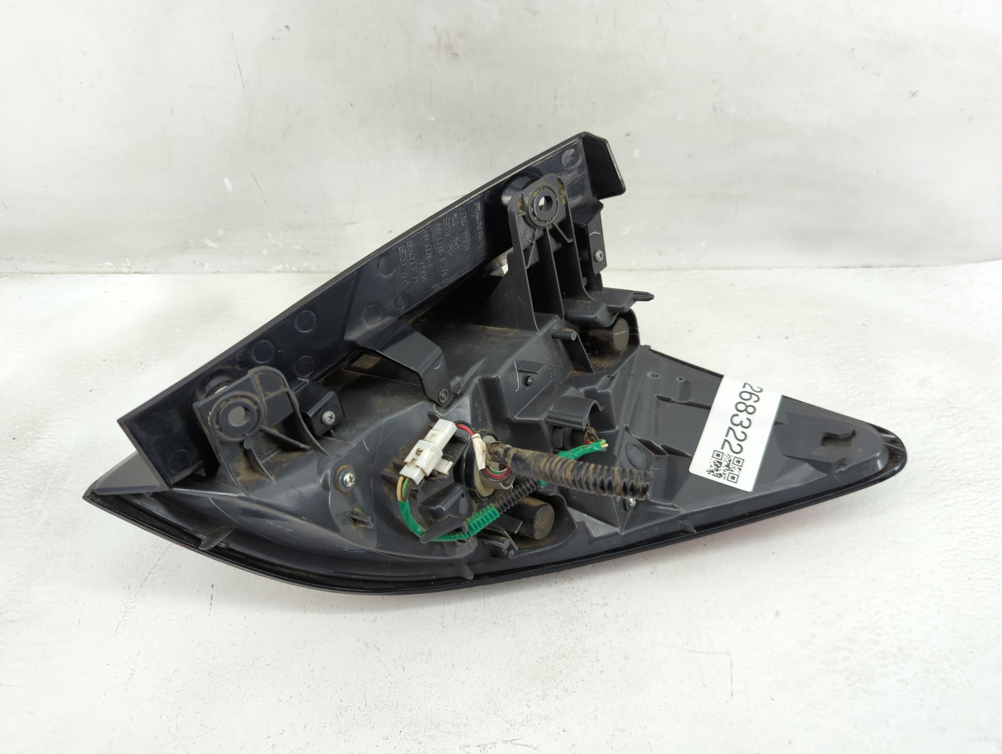 2019-2022 Honda Hr-V Tail Light Assembly Driver Left OEM P/N:220-18335 Fits Fits 2019 2020 2021 2022 OEM Used Auto Parts - O