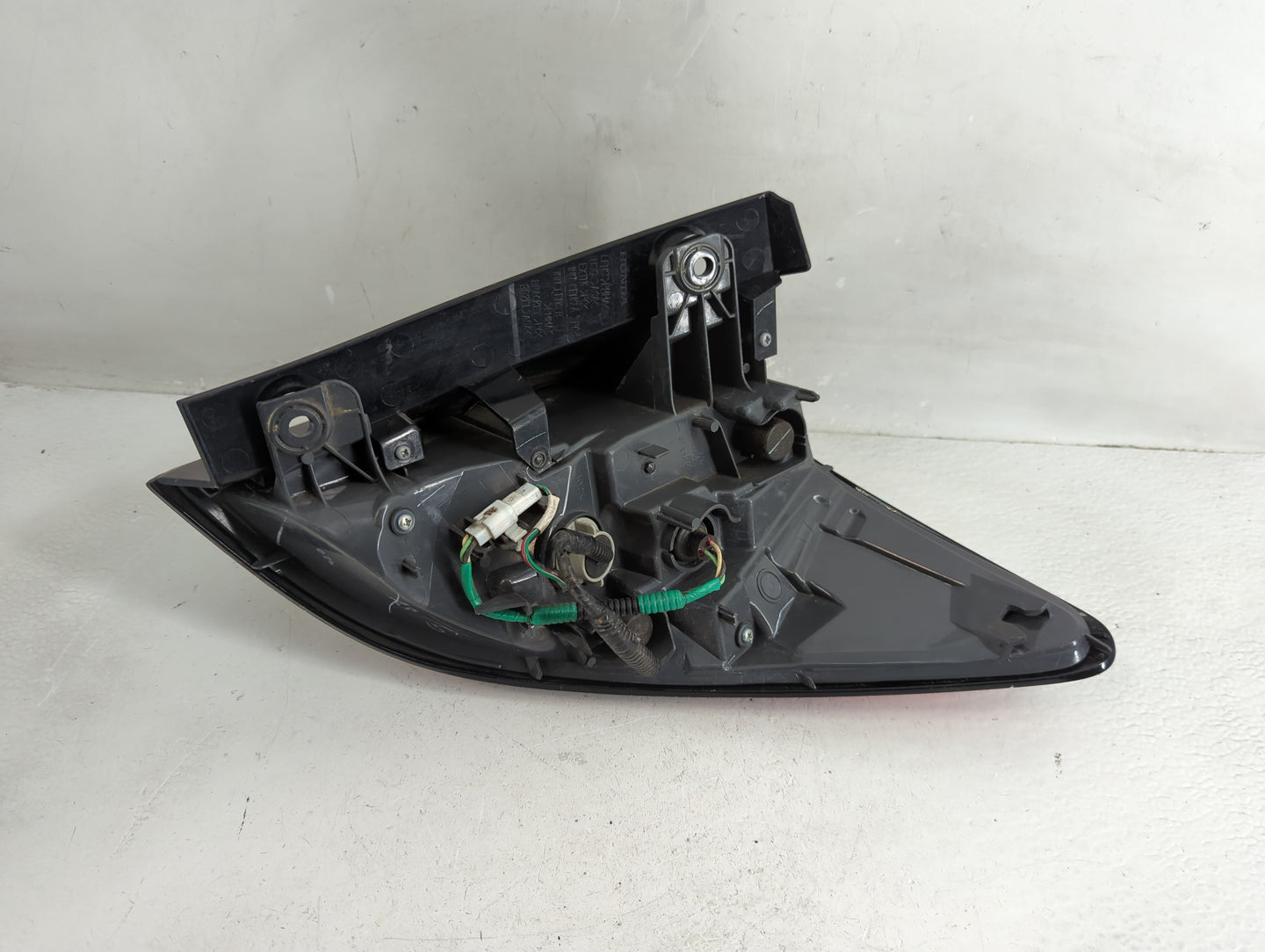 2019-2022 Honda Hr-V Tail Light Assembly Driver Left OEM Fits Fits 2019 2020 2021 2022 OEM Used Auto Parts - Oemusedautopart