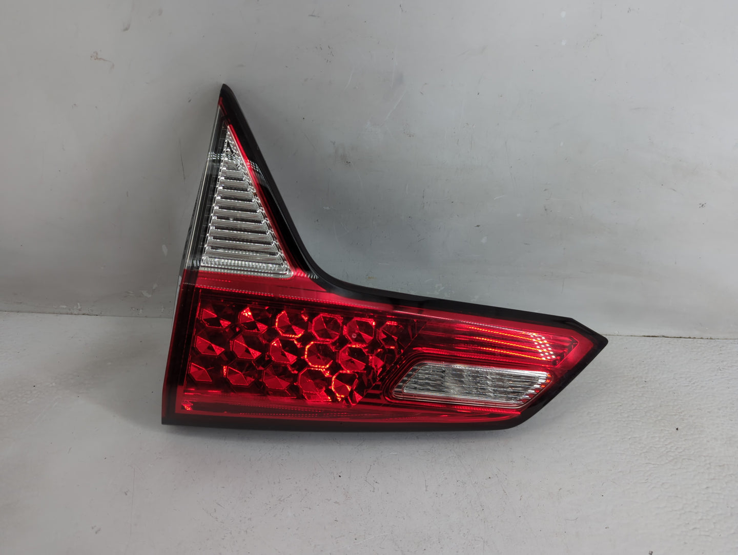 2019-2022 Honda Hr-V Tail Light Assembly Passenger Right OEM Fits Fits 2019 2020 2021 2022 OEM Used Auto Parts - Oemusedauto