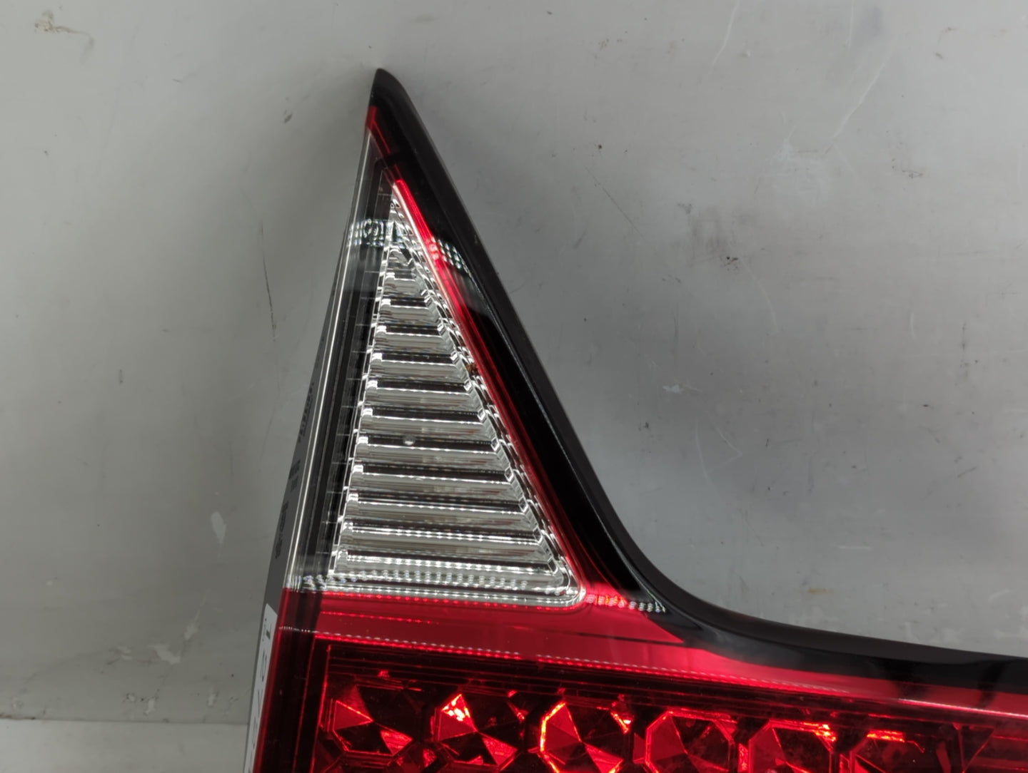 2019-2022 Honda Hr-V Tail Light Assembly Passenger Right OEM Fits Fits 2019 2020 2021 2022 OEM Used Auto Parts - Oemusedauto