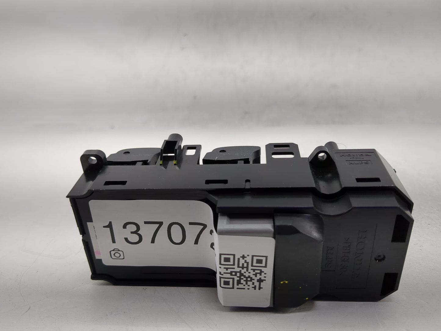 2016-2022 Honda Hr-V Master Power Window Switch Replacement Driver Side Left Fits Fits 2016 2017 2018 2019 2020 2021 2022 OE