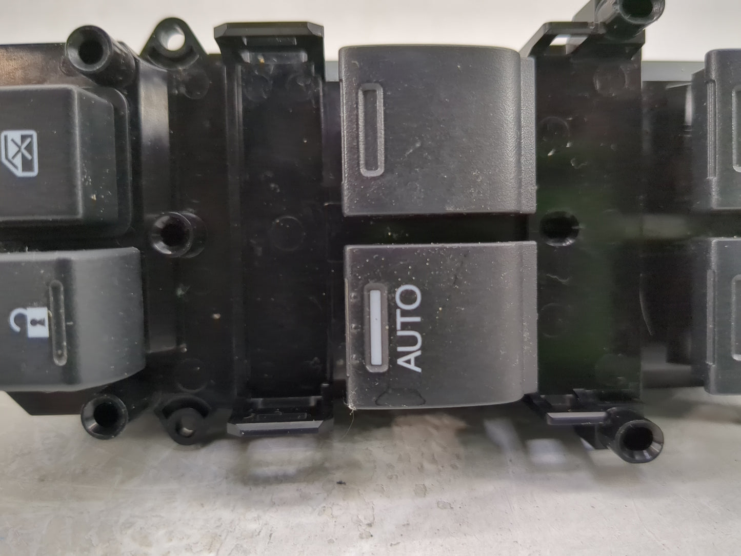 2016-2022 Honda Hr-V Master Power Window Switch Replacement Driver Side Left Fits Fits 2016 2017 2018 2019 2020 2021 2022 OE
