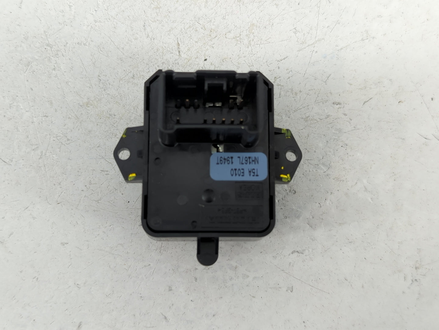 2016-2022 Honda Hr-V Master Power Window Switch Replacement Driver Side Left P/N:T5A E010 Fits OEM Used Auto Parts - Oemused