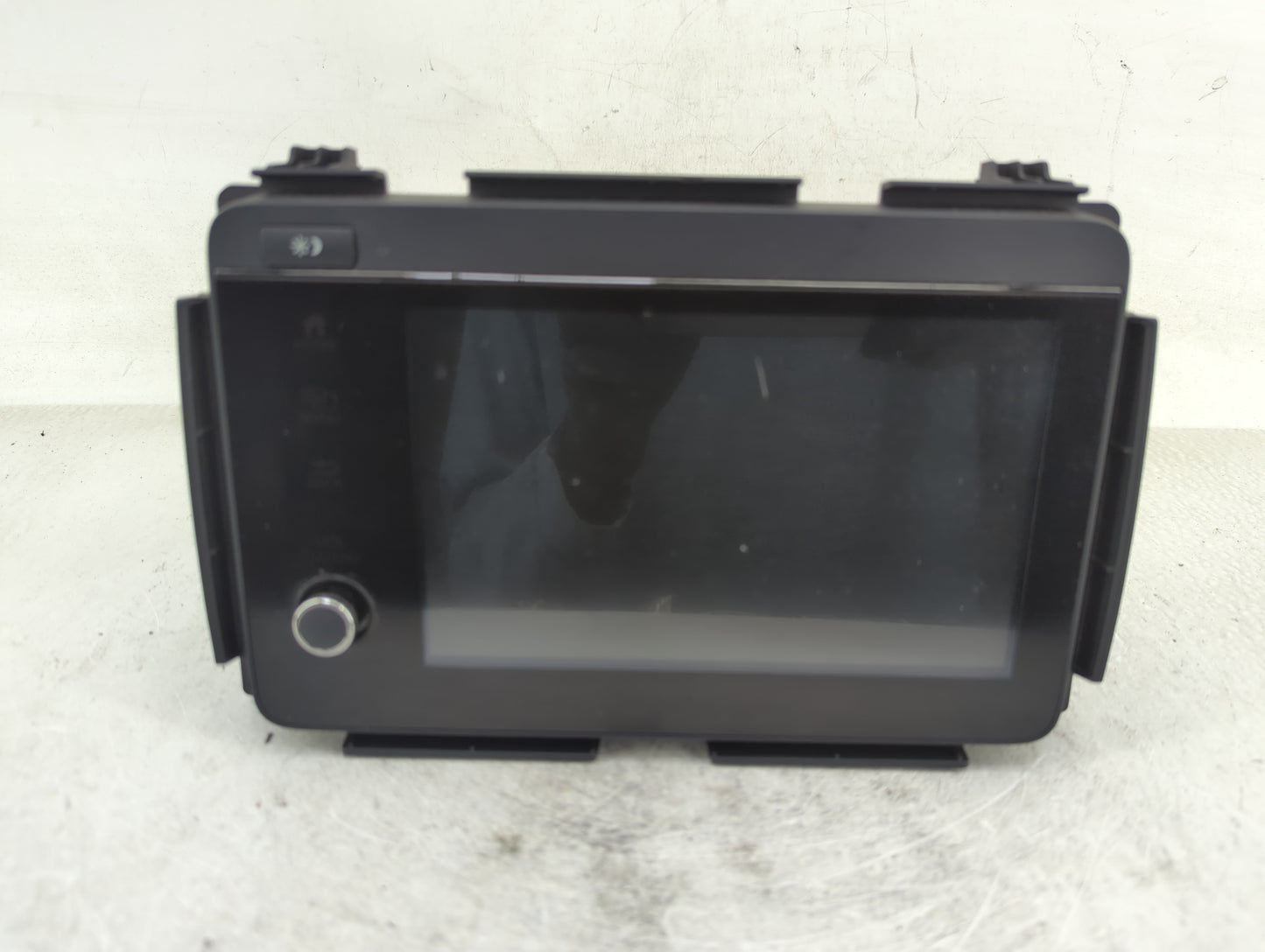 2019-2022 Honda Hr-V Radio AM FM Cd Player Receiver Replacement P/N:39100-T7A-A21-M1 Fits Fits 2019 2020 2021 2022 OEM Used 