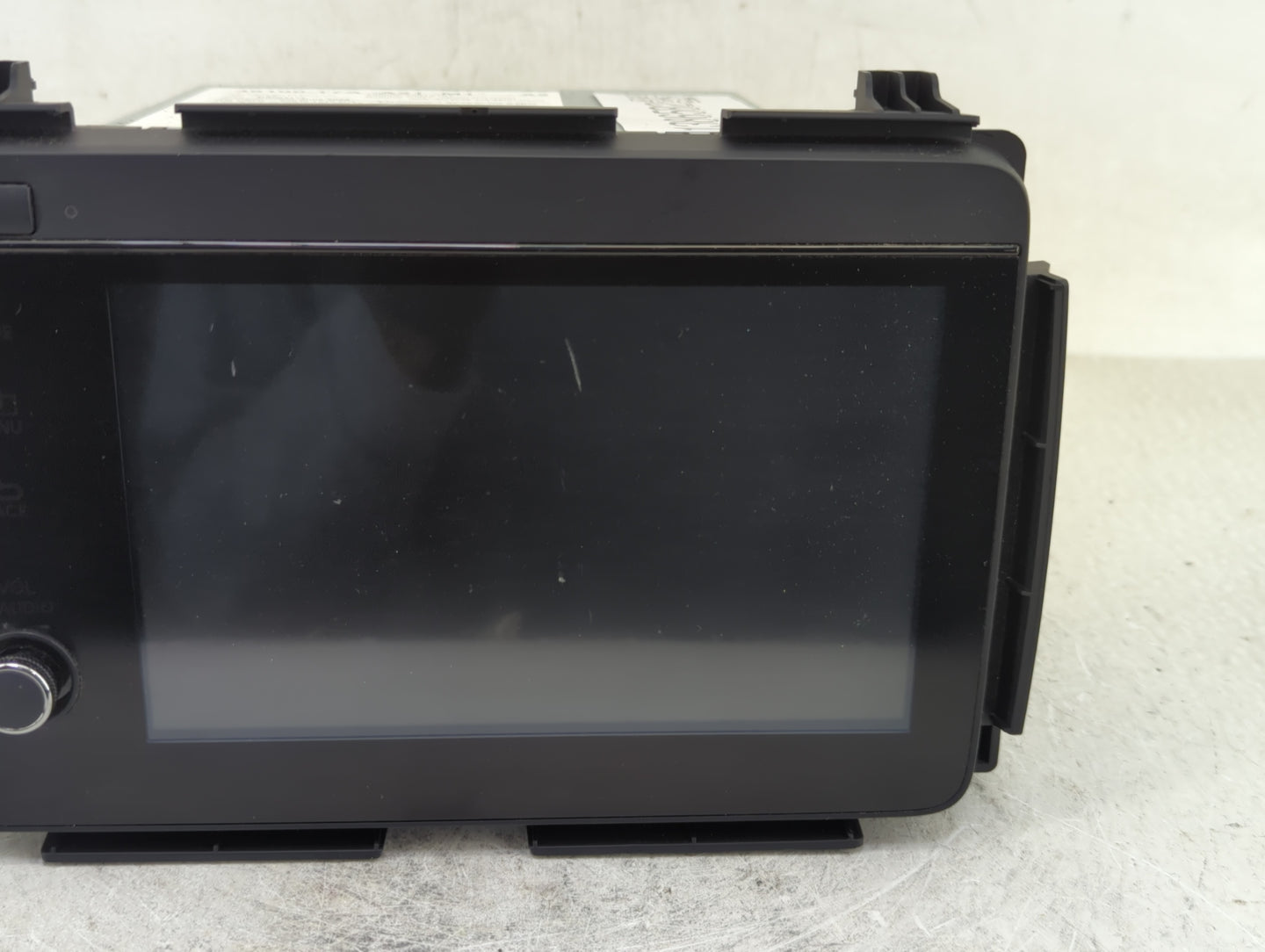 2019-2022 Honda Hr-V Radio AM FM Cd Player Receiver Replacement P/N:39100-T7A-A21-M1 Fits Fits 2019 2020 2021 2022 OEM Used 