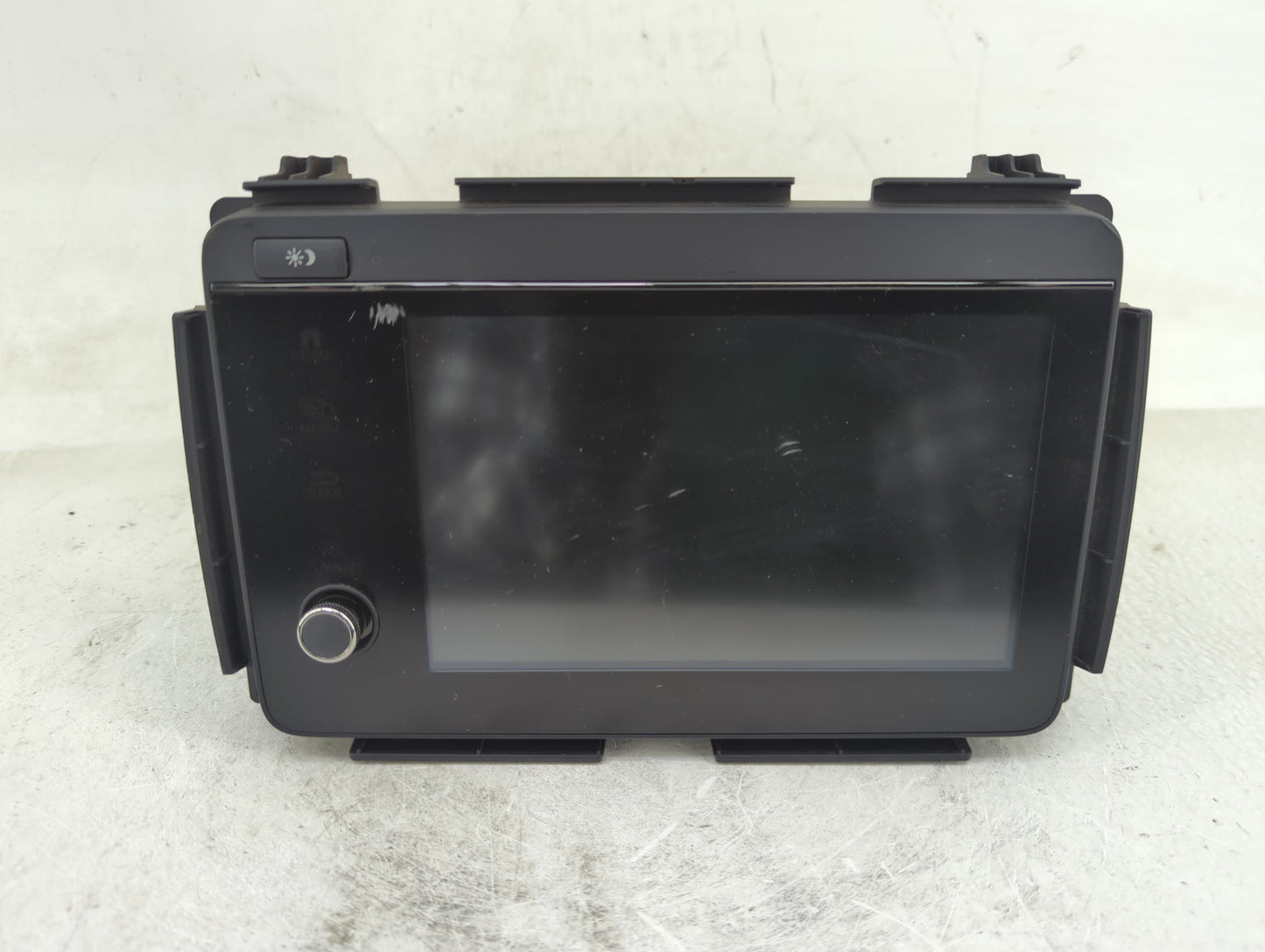 2019-2022 Honda Hr-V Radio AM FM Cd Player Receiver Replacement P/N:39100-T7A-A11-M1 Fits Fits 2019 2020 2021 2022 OEM Used 