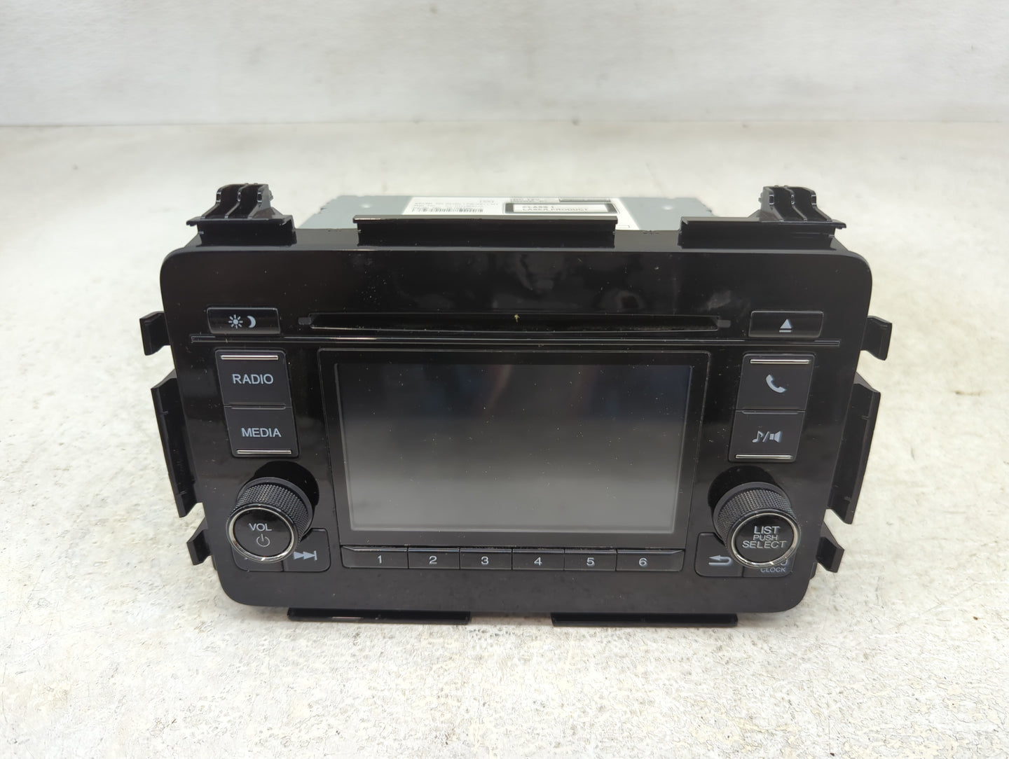 2019-2022 Honda Hr-V Radio AM FM Cd Player Receiver Replacement P/N:39100-T7W-A911-M1 Fits Fits 2019 2020 2021 2022 OEM Used