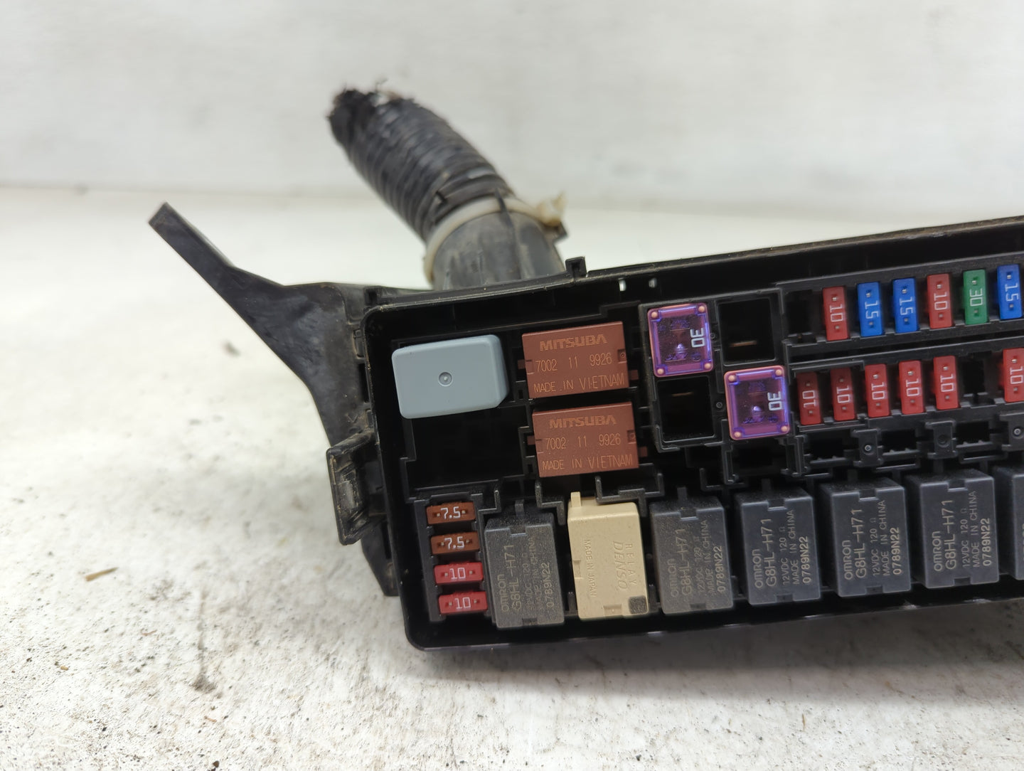 2020-2022 Honda Hr-V Fusebox Fuse Box Panel Relay Module P/N:T7A-A11 Fits Fits 2020 2021 2022 OEM Used Auto Parts - Oemuseda