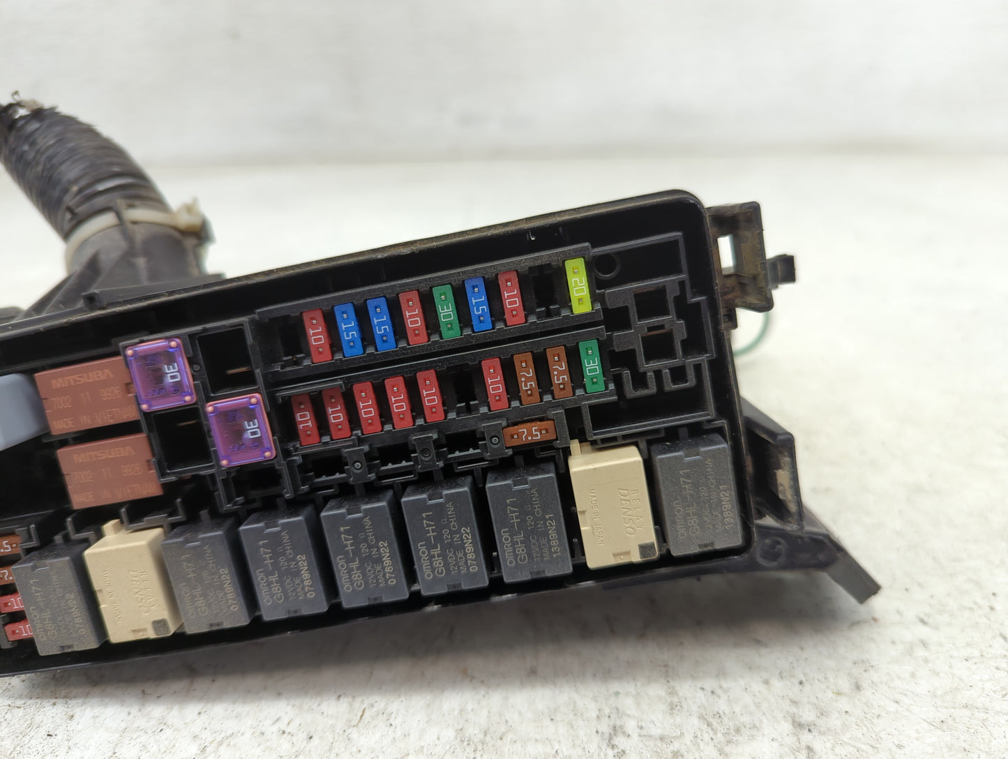 2020-2022 Honda Hr-V Fusebox Fuse Box Panel Relay Module P/N:T7A-A11 Fits Fits 2020 2021 2022 OEM Used Auto Parts - Oemuseda