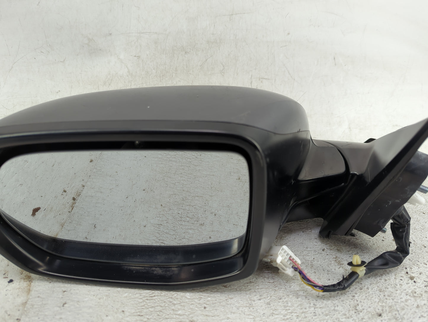 2019-2022 Honda Hr-V Driver Side View Mirror - Left Door Mirror OEM Used - Oemusedautoparts1.com