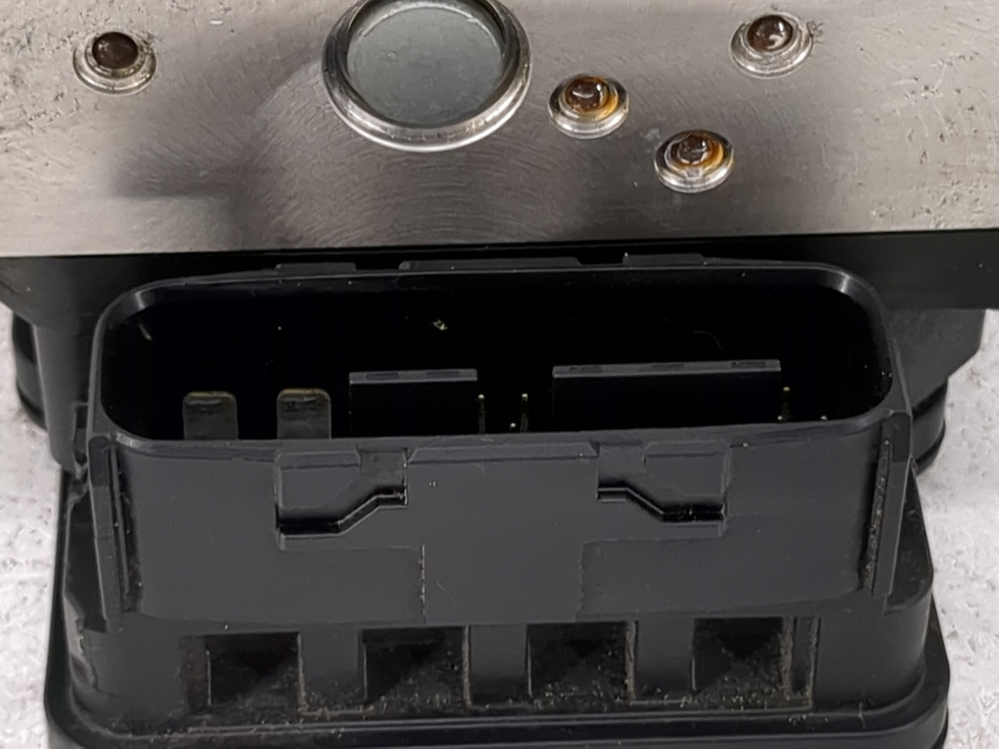 2019-2022 Honda Hr-V ABS Pump Control Module Replacement P/N:9N05D-0125 646989700A, T7XA4 Fits Fits 2019 2020 2021 2022 OEM 