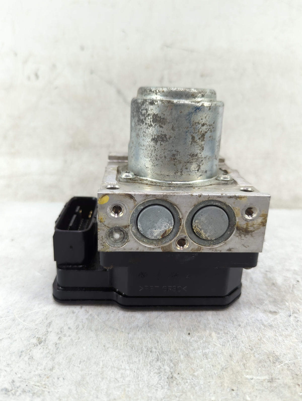 2019-2022 Honda Hr-V Anti-Lock Brake ABS Pump Module Actuator OEM P/N:646989500A Fits Fits 2019 2020 2021 2022 OEM Used Auto