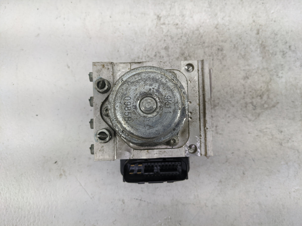 2019-2022 Honda Hr-V Anti-Lock Brake ABS Pump Module Actuator OEM P/N:646989700A Fits Fits 2019 2020 2021 2022 OEM Used Auto