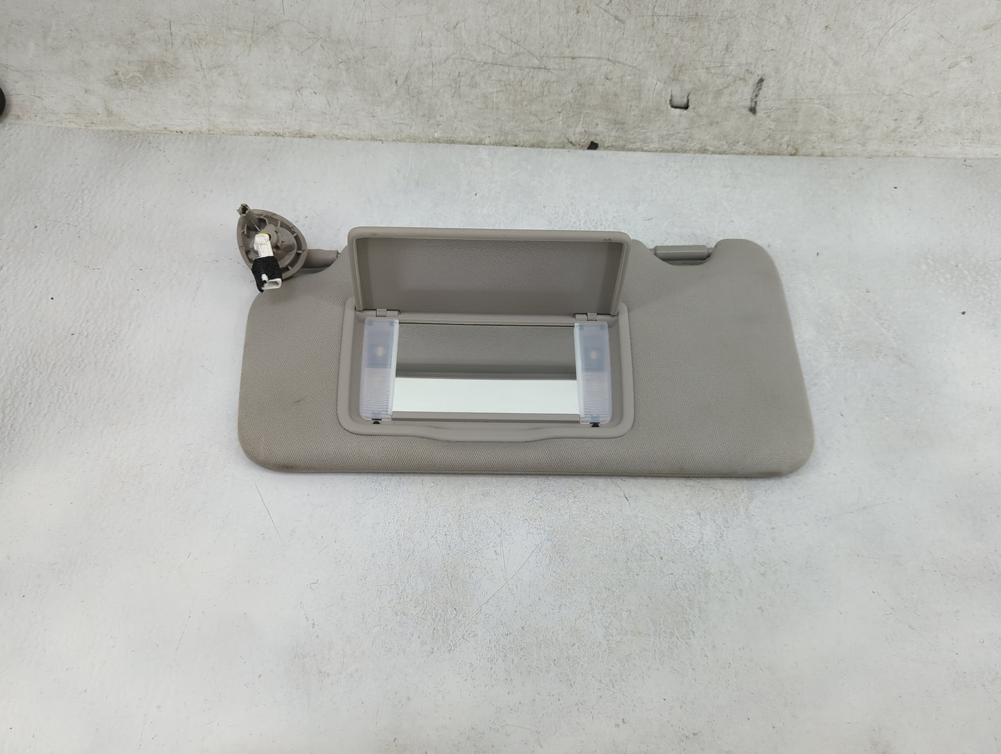 2016-2022 Honda Hr-V Sun Visor Shade Replacement Driver Left Mirror Fits Fits 2016 2017 2018 2019 2020 2021 2022 OEM Used Au