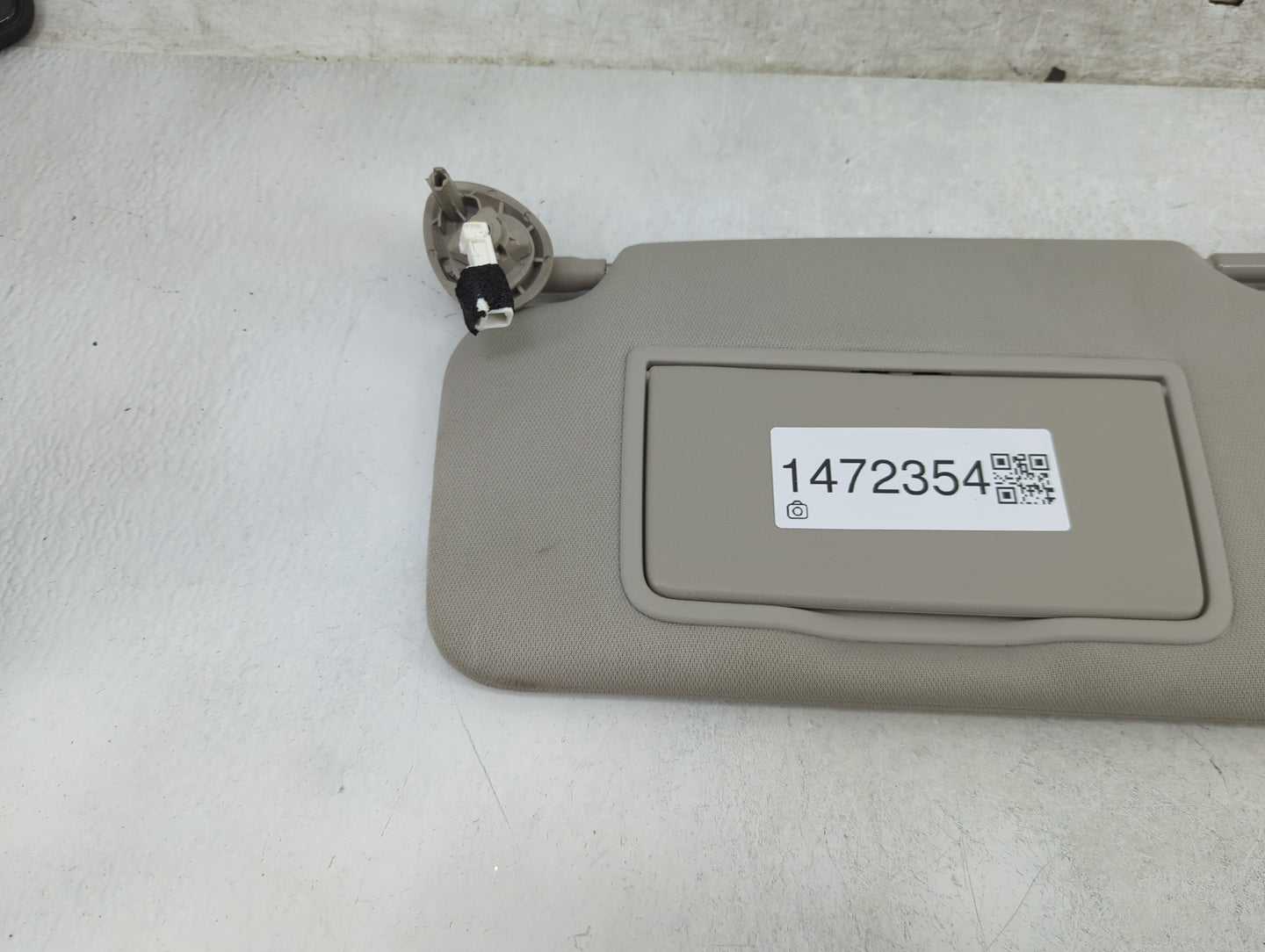 2016-2022 Honda Hr-V Sun Visor Shade Replacement Driver Left Mirror Fits Fits 2016 2017 2018 2019 2020 2021 2022 OEM Used Au