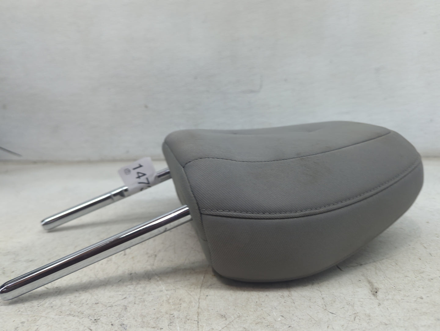 2020 Honda Hr-v Headrest Head Rest Front Driver Seat Gray - Oemusedautoparts1.com