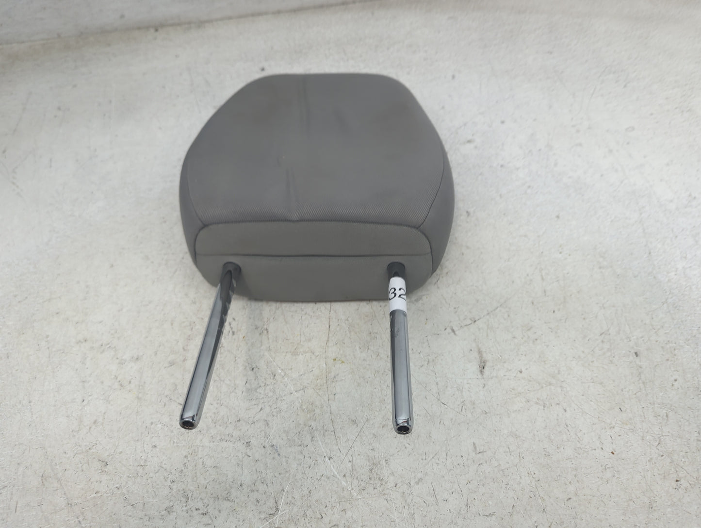 2020 Honda Hr-v Headrest Head Rest Front Driver Seat Gray - Oemusedautoparts1.com