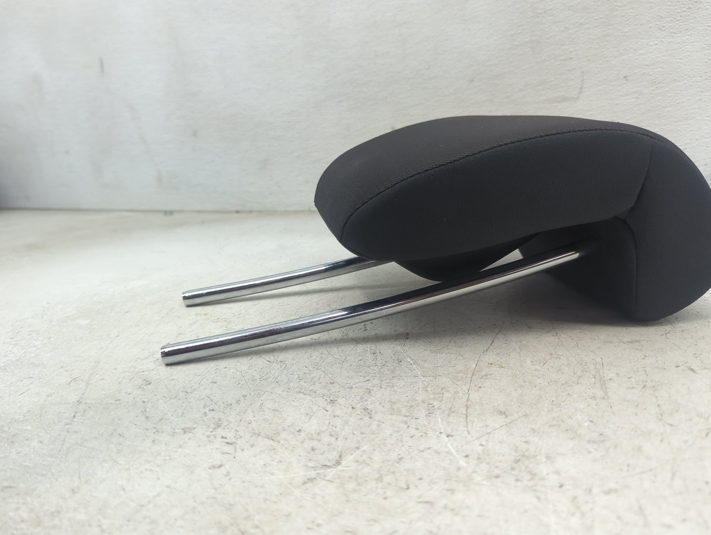 2020 Honda Hr-v Headrest Head Rest Front Driver Seat Black - Oemusedautoparts1.com