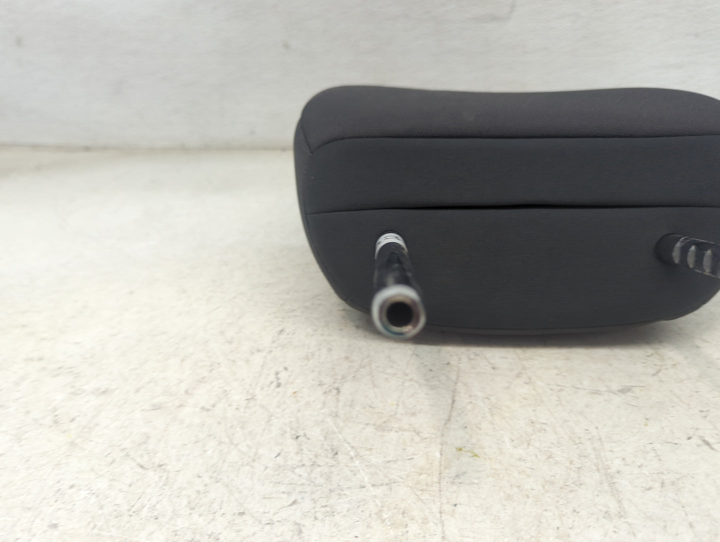 Honda Hr-v Headrest Head Rest Front Driver Seat Black 1473371 - Oemusedautoparts1.com