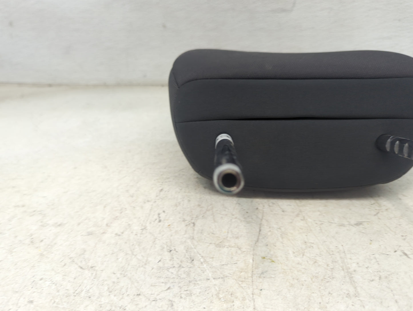 Honda Hr-v Headrest Head Rest Front Driver Seat Black 1473371 - Oemusedautoparts1.com