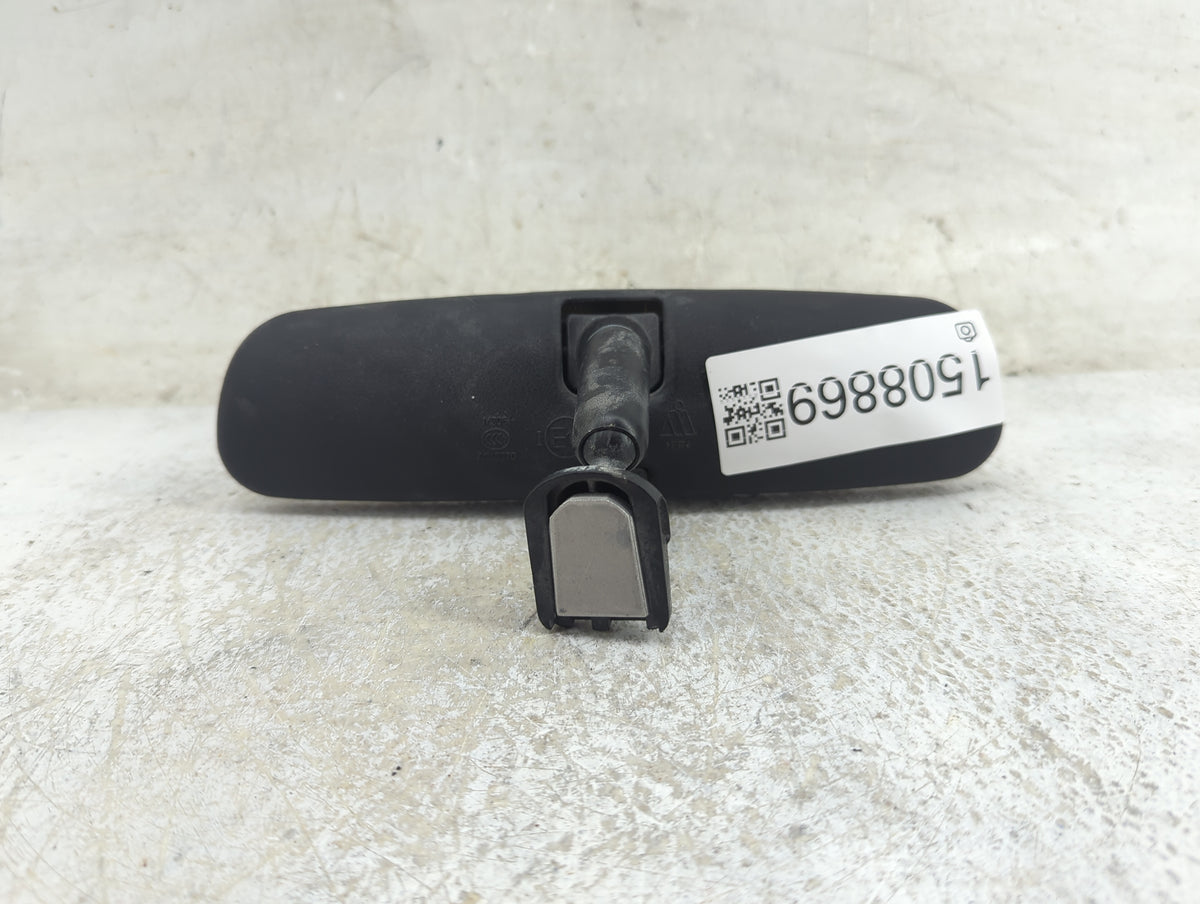 2016-2022 Honda Hr-V Interior Rear View Mirror Replacement OEM P/N:E11 045617 E11 015617 Fits OEM Used Auto Parts - Oemuseda
