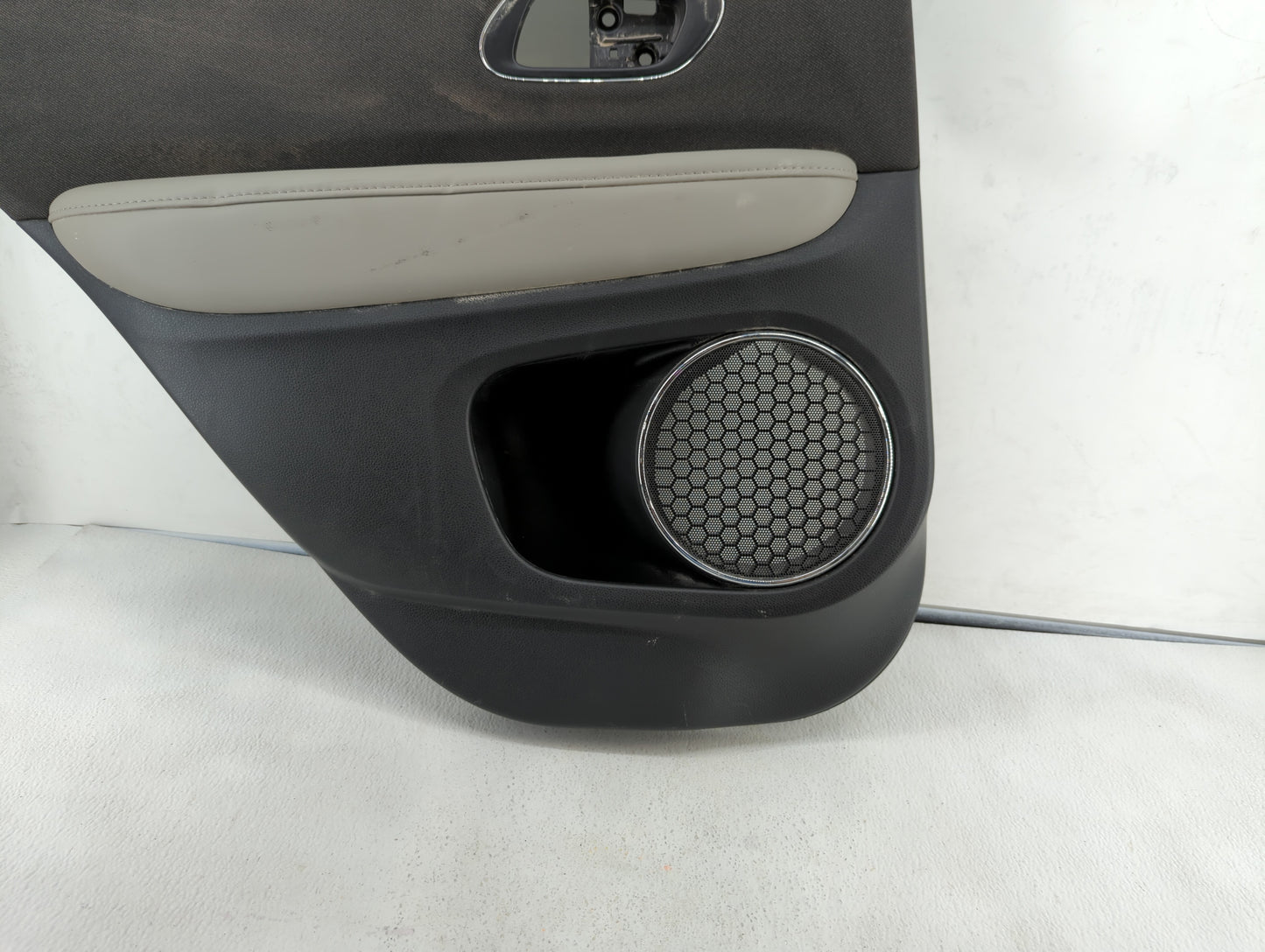 2020 Honda Hr-v Rear Left Driver Interior Door Panel Trim Dark Grey - Oemusedautoparts1.com