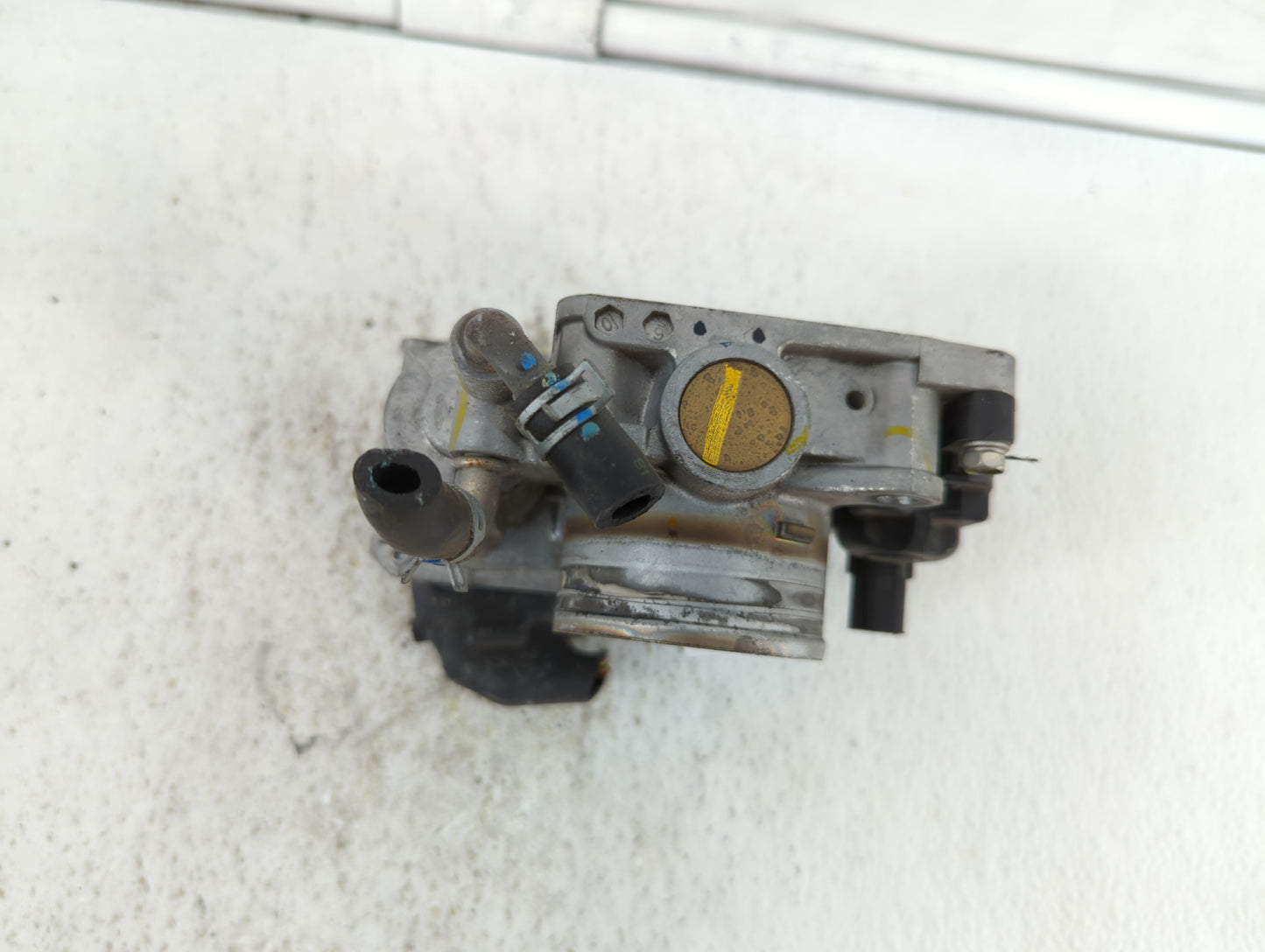 2016-2019 Honda Hr-V Throttle Body P/N:288770 GMF3B Fits Fits 2012 2013 2014 2015 2016 2017 2018 2019 OEM Used Auto Parts - 