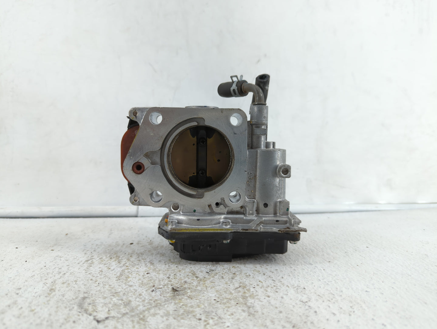2016-2019 Honda Hr-V Throttle Body P/N:288770 GMF3B Fits Fits 2012 2013 2014 2015 2016 2017 2018 2019 OEM Used Auto Parts - 