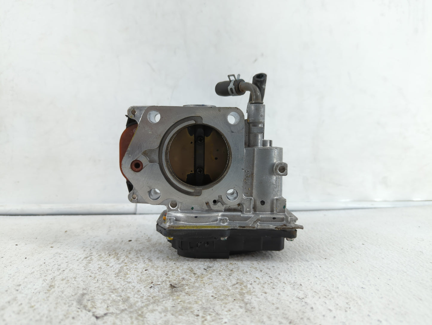 2016-2019 Honda Hr-V Throttle Body P/N:288770 GMF3B Fits Fits 2012 2013 2014 2015 2016 2017 2018 2019 OEM Used Auto Parts - 