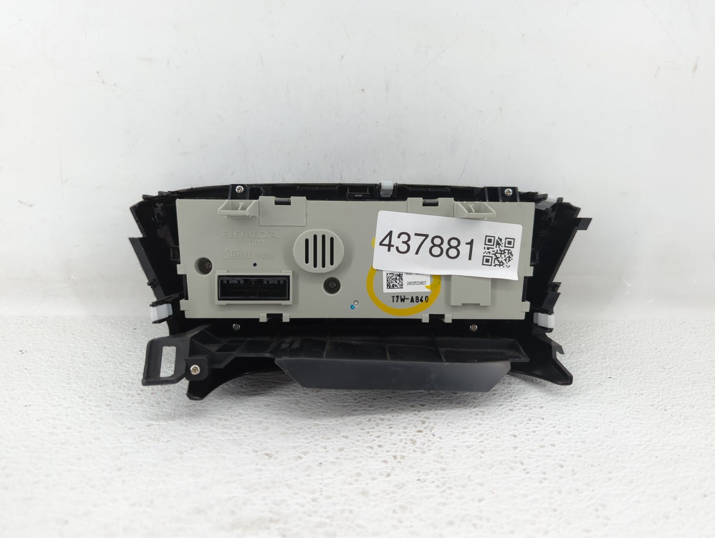 2016-2022 Honda Hr-V Climate Control Module Temperature AC/Heater Replacement P/N:79600T7W A840M1 T7W A0 Fits OEM Used Auto 
